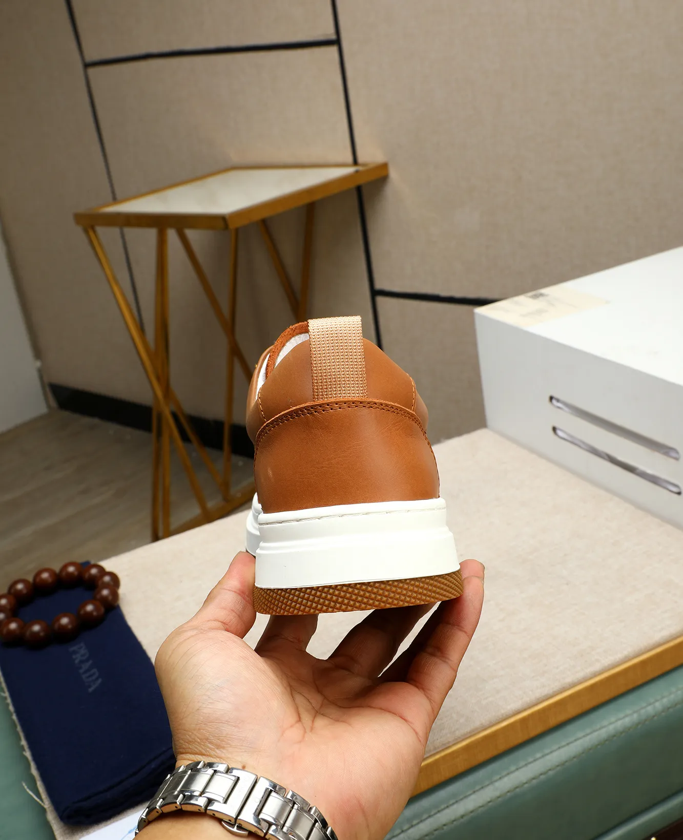 Men's men's shoes 💰460 high-end version. PRADA (Prada) men's casual style, compare the quality at the counter 🧚🏿♂️Imported cowhide fabric 🐎Water-dyed comfortable and soft cowhide lining for feet 🐂Genuine leather outsole with label 🎉 Size 38-44. Can be customized for 45💥🏆